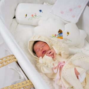 Cueiro, Casaco, Touca e Botinhas Siena em Malha Pérola