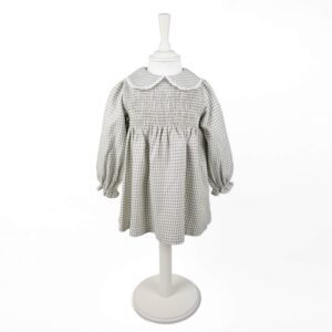 Vestido xadrez cinzento