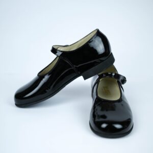 Sapato de Menina de verniz em pele